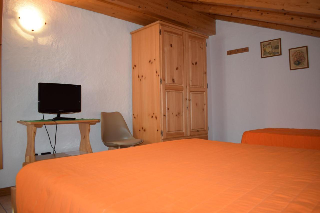 Italo-Svizzero Hotell Chiavenna Eksteriør bilde